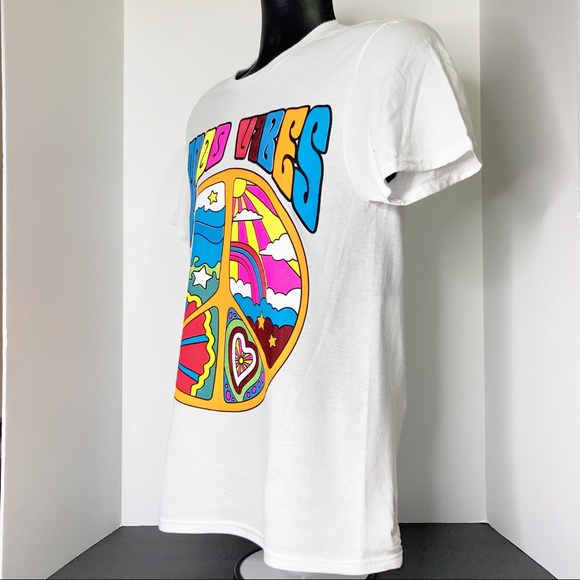 Call Your Mother Good Vibes Festival TSHIRT - Picture 2 of 5